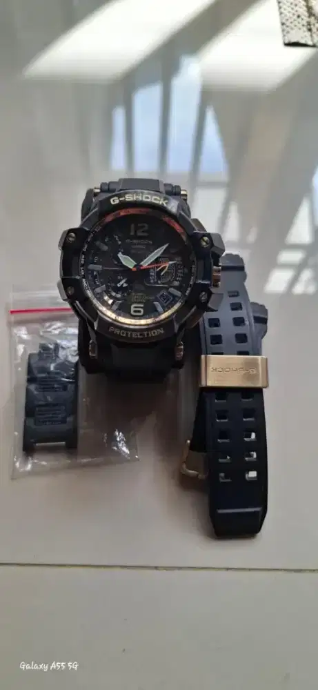 Casio gpw 1000 gold-black