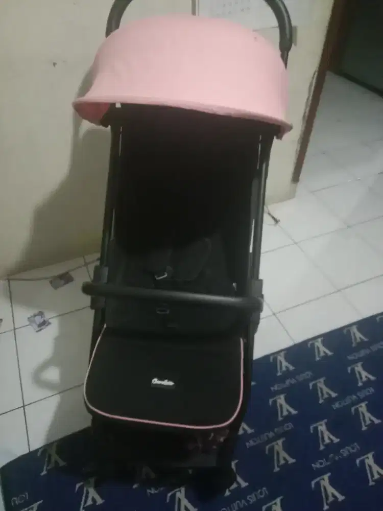 Dijual stroller chollate conic Dutch