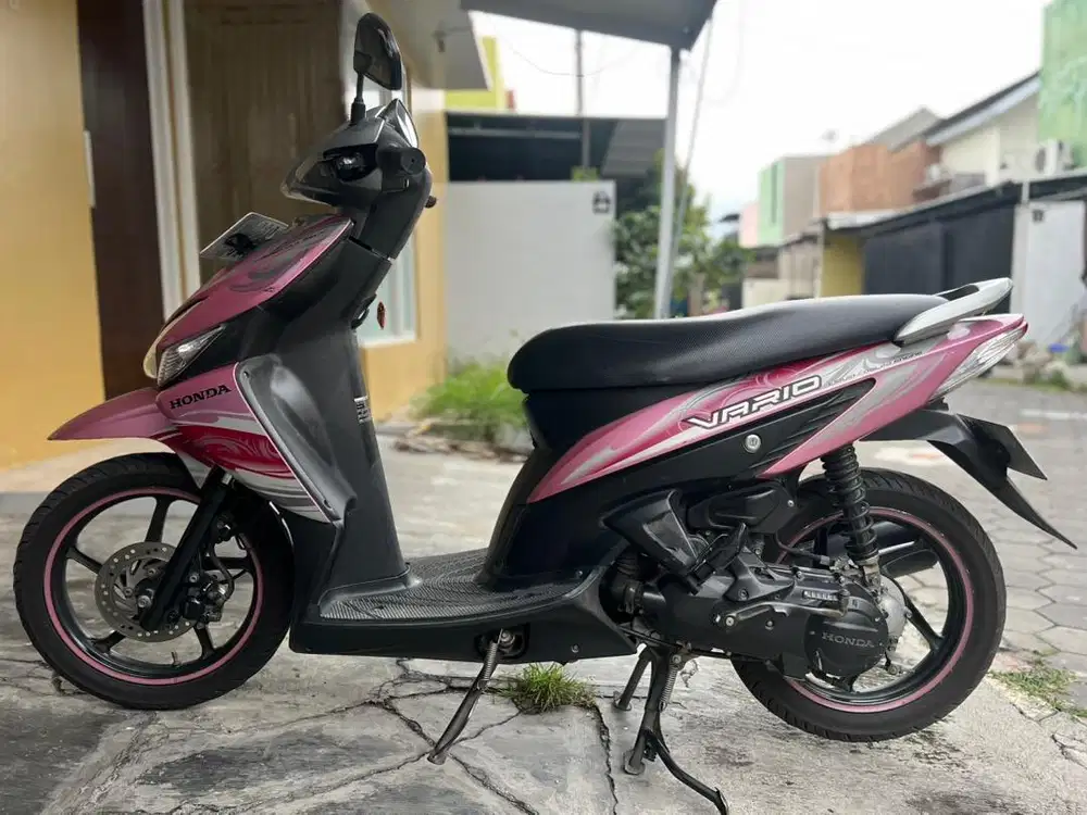 Vario karbu tahun 2010 istimewa