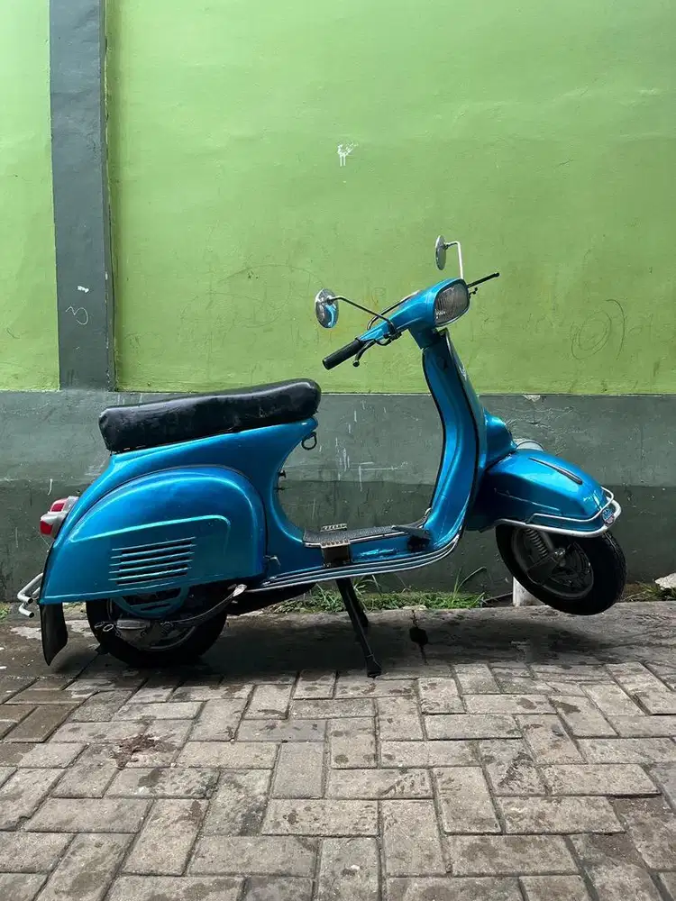 JUAL VESPA SUPER BAJAJ 1973
