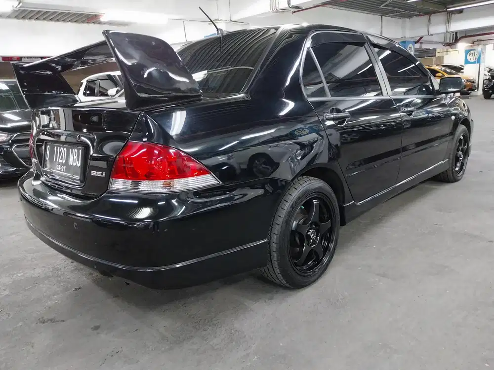 Mitsubishi LANCER 1.8 SE.i Matic Full Original Low Km