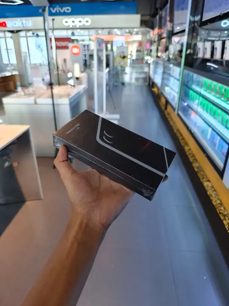 SAMSUNG ZFLIP 7 PROMO DISKON HINGGA 1.5JT