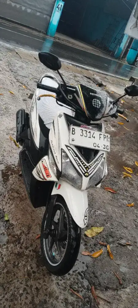 Vario 2013 lengkap pajak idup b.bekasi kabupaten