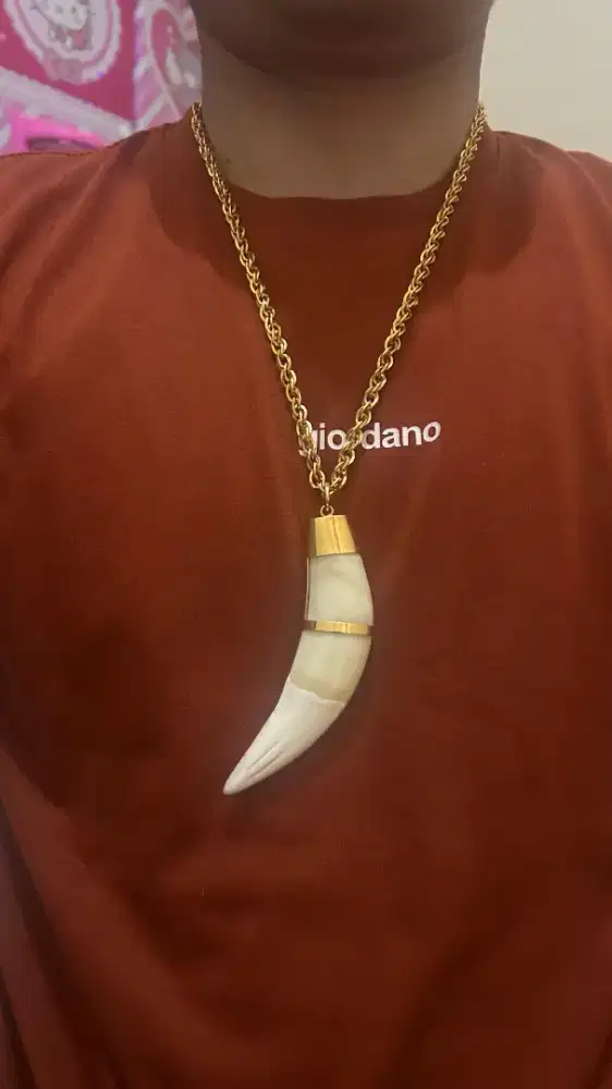 Liontin  Emas kadar 30%