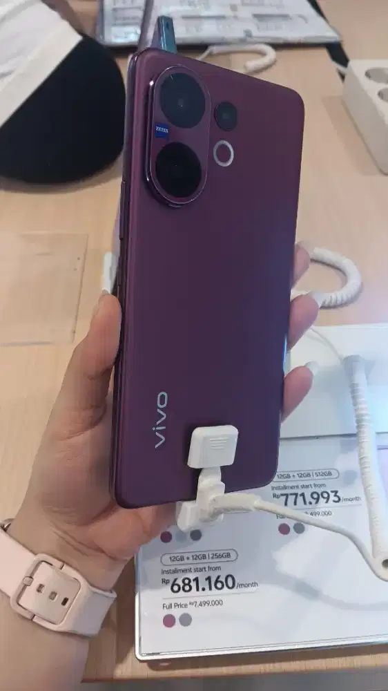 PROMO CICILAN VIVO V60 CICILAN MULAI 400 RBAN AJA