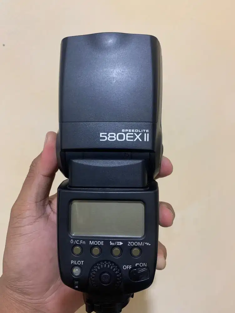 Speedlight canon 580 mark II