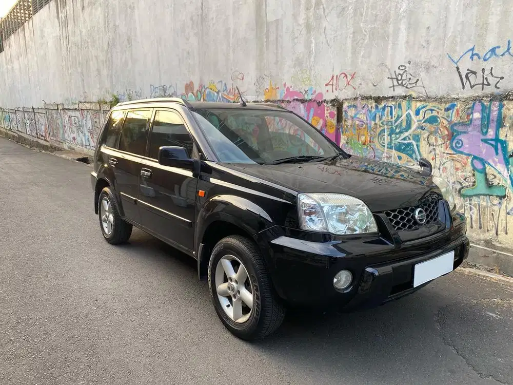 Nissan Xtrail ST 2005 AT, pajak aktif, siap pakai