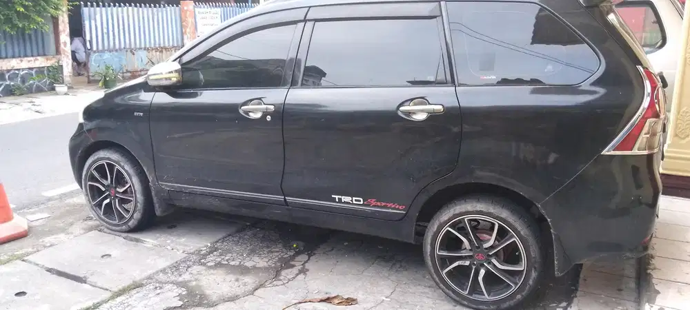 Toyota Avanza 2012 Bensin