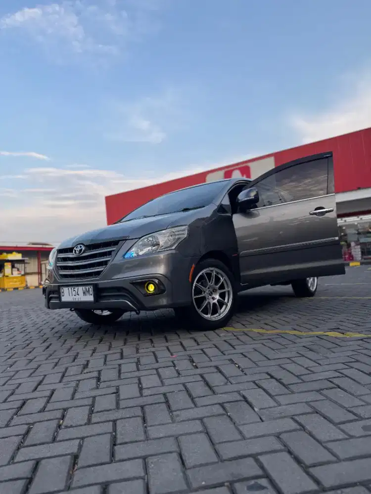 Innova barong Diesel matic