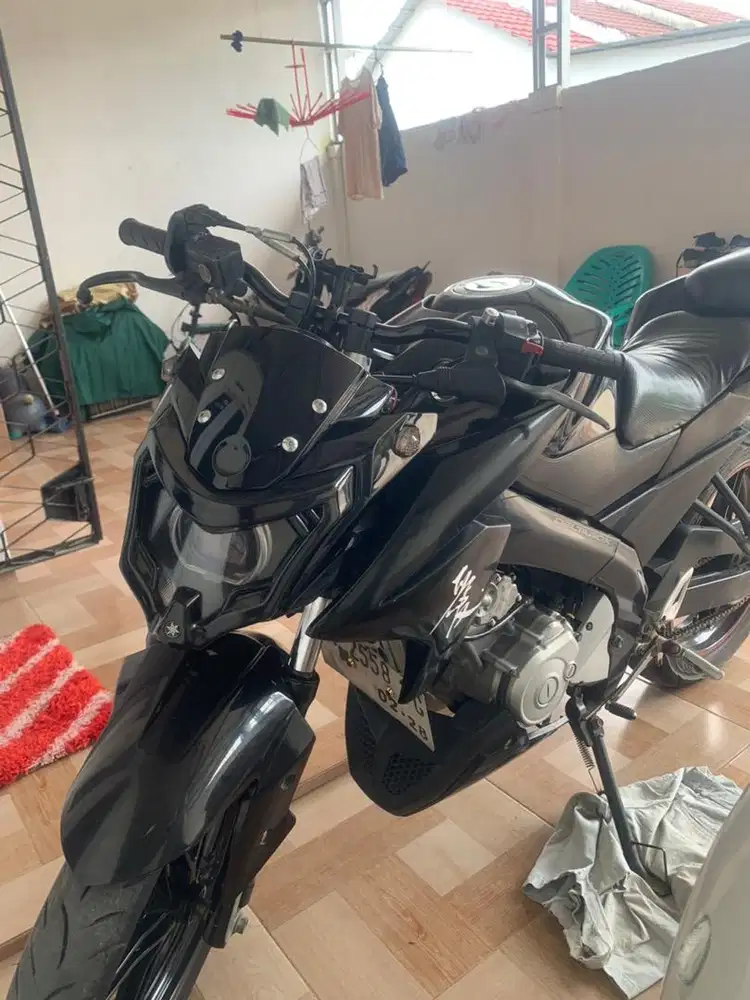 Di jual Motor vixion
