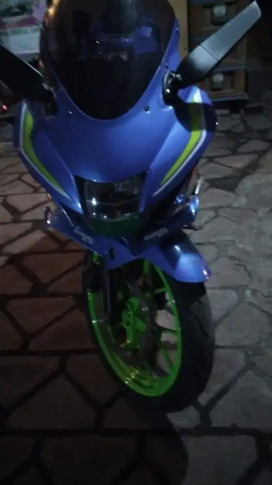 Motor Sport Suzuki GSX-R150 2018 - Full Fairing - Plat L-Istimewa-Nego