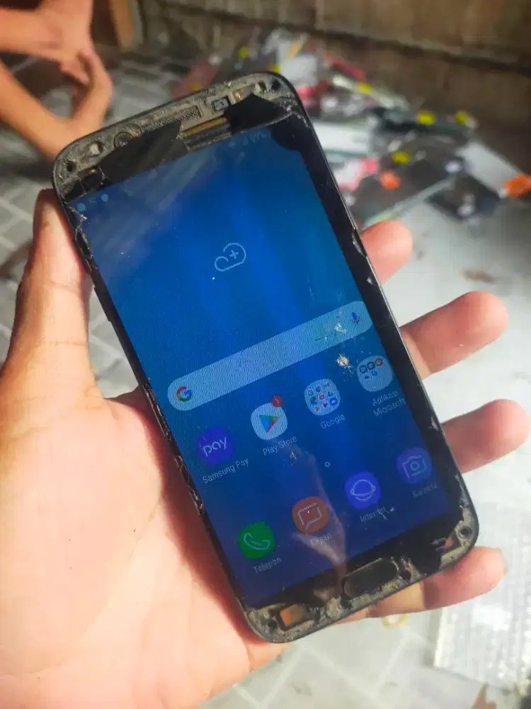 samsung j5 pro minusan