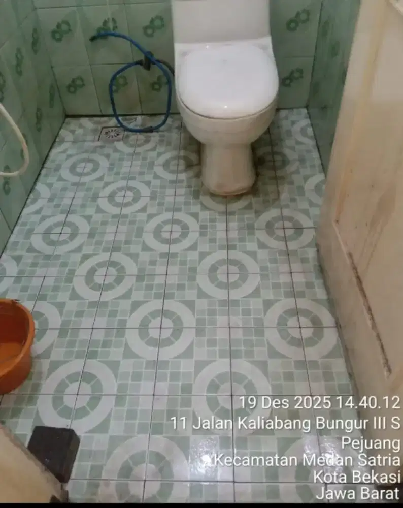 Disewakan Rumah duta bumi 3 bekasi utara