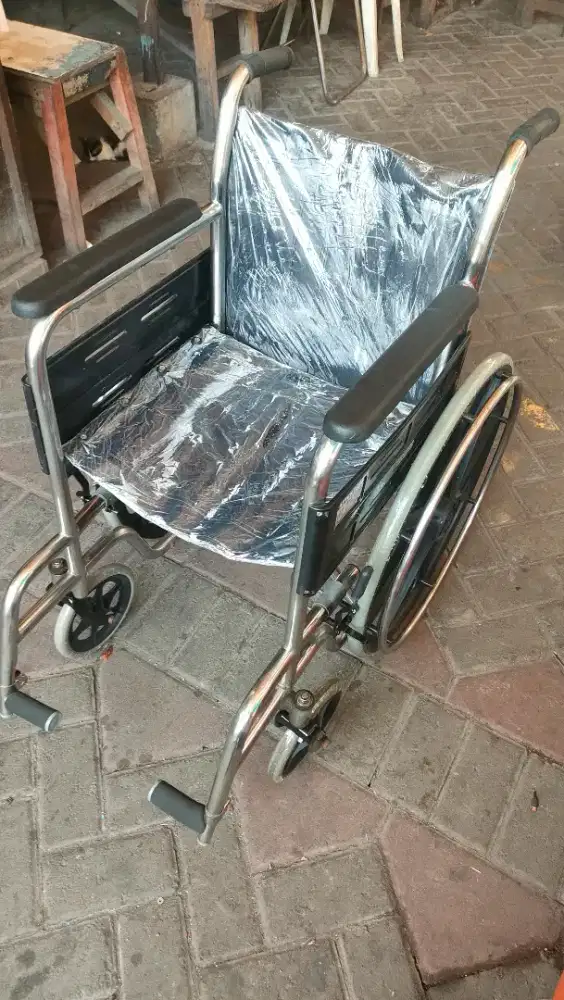 Kursi Roda second bagus