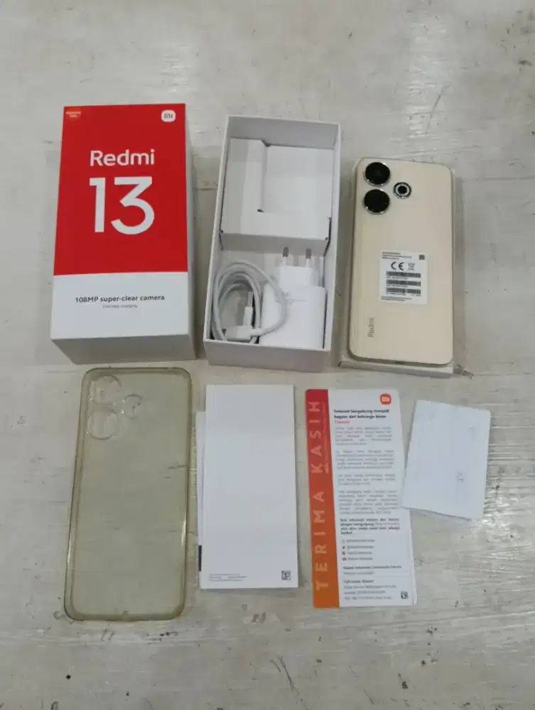 Redmi 13 8/256 second