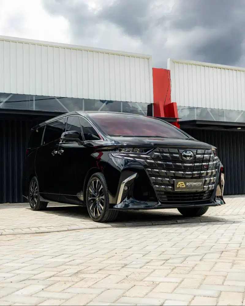 Toyota Alphard 2.5 G CVT 2023 Black