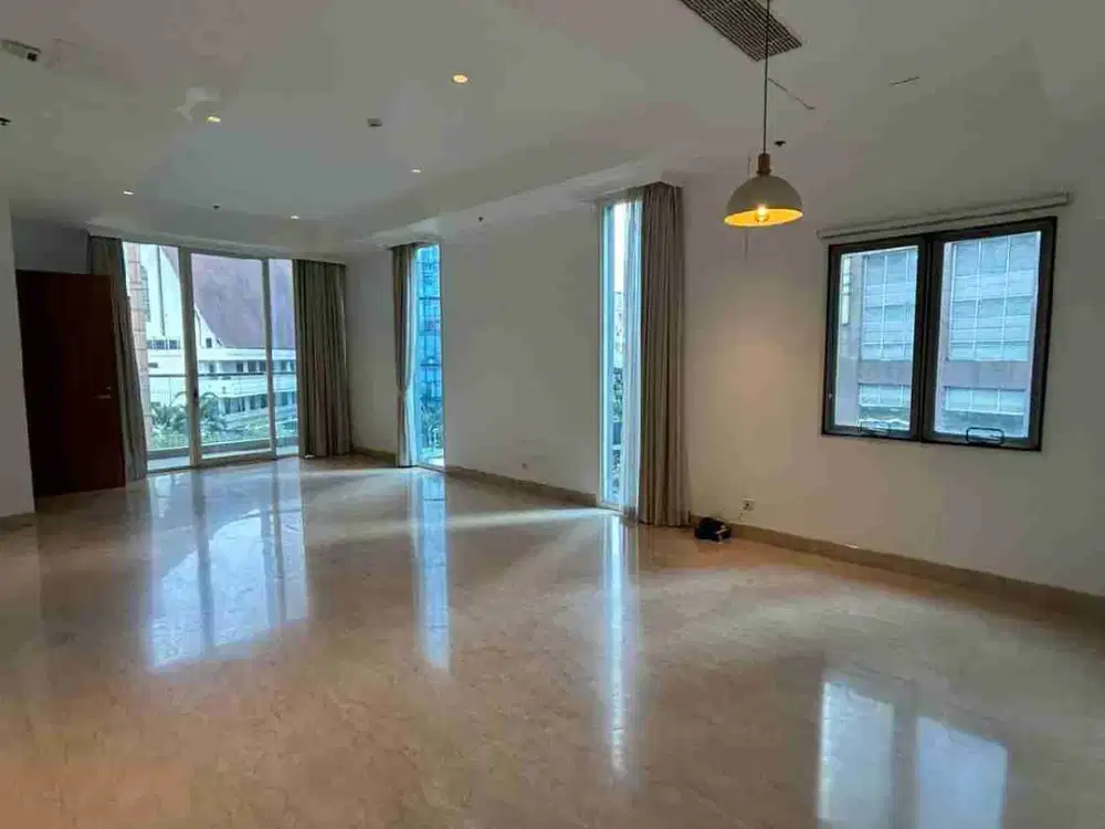 For rent Apartment Sudirman Residence Penthouse 3 BR 350 Sqm