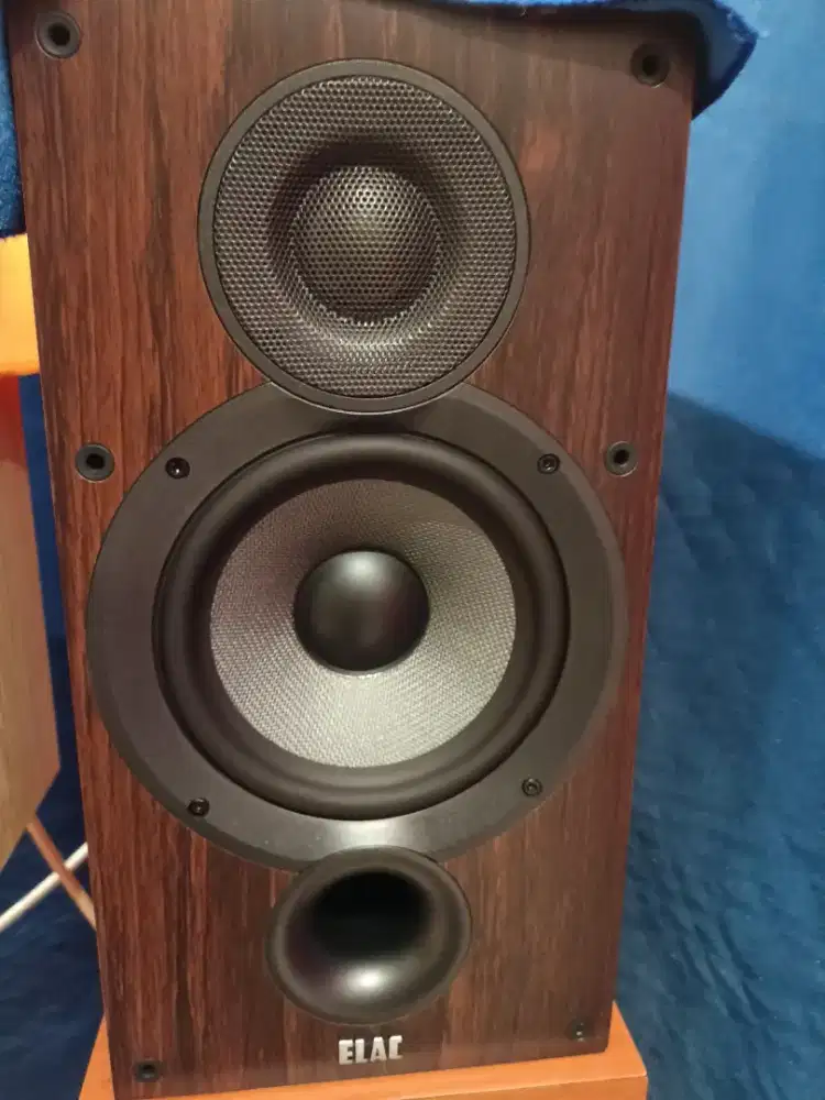 Speaker bookshelf Elac Debut2 DB6.2