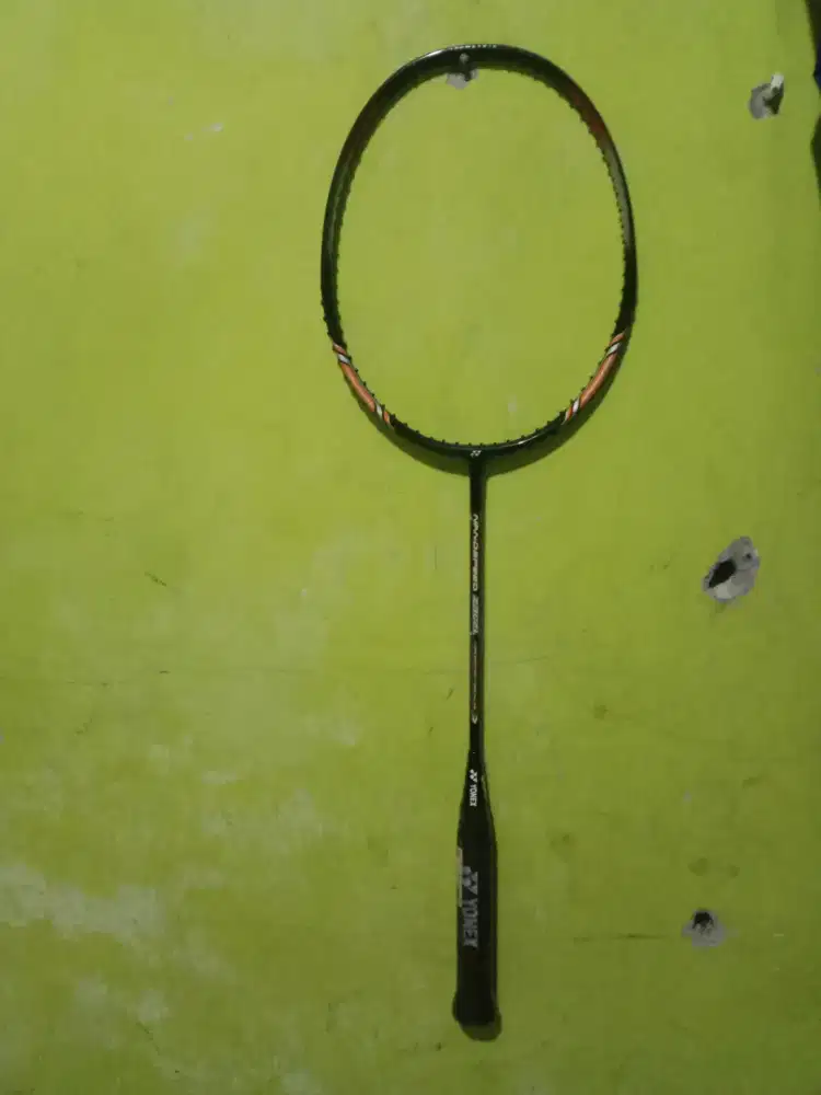 Bismillah jual raket Yonex Tampa senar