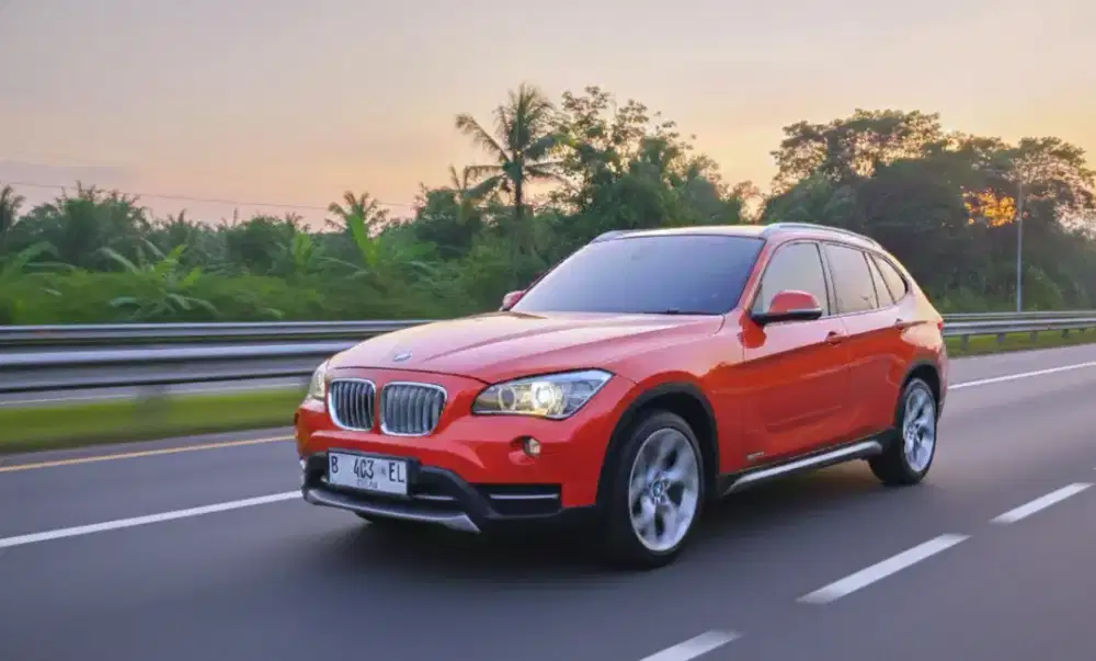 Low KM  terawat BMW X1 XLine sDrive 1.8  LCI full Ori [direct owner]