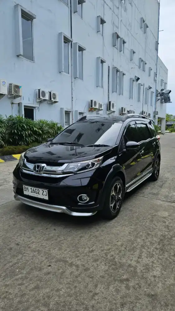HONDA BRV PRESTIGE. AT. 2018