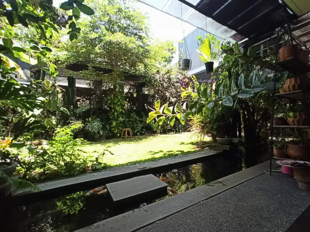 Murah Rumah Besar di Cipaku Indah VIII