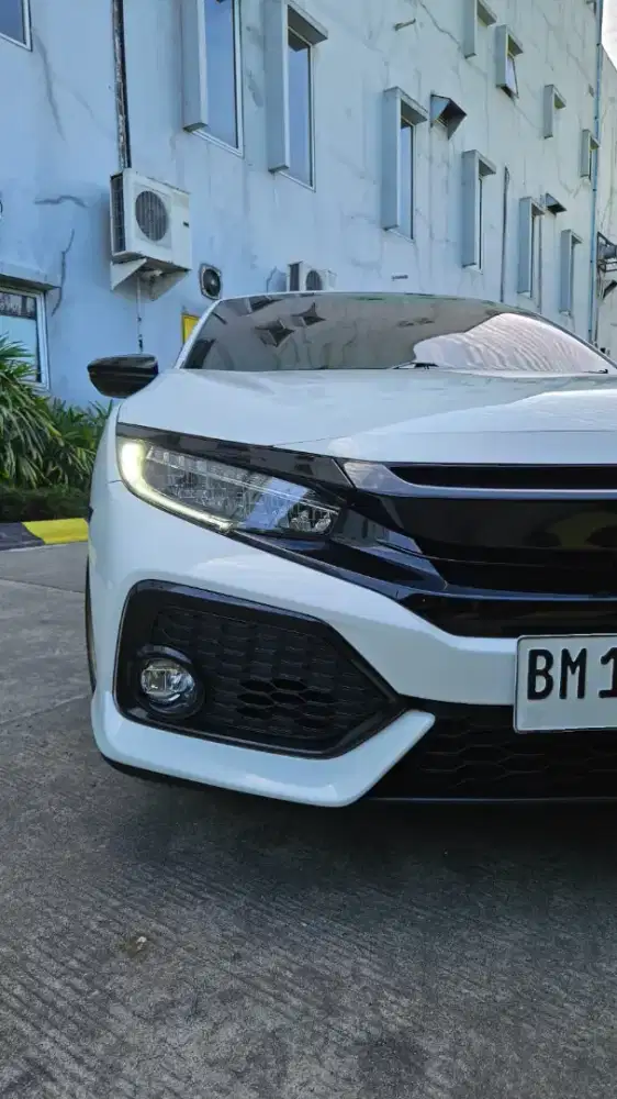 HONDA CIVIC. HB.  1.5. TURBO