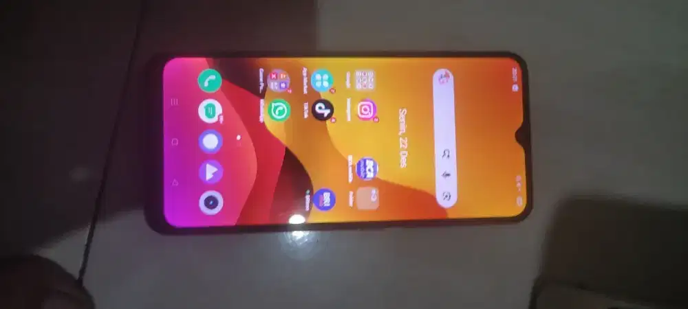 Jual hp realmi cqt ram4