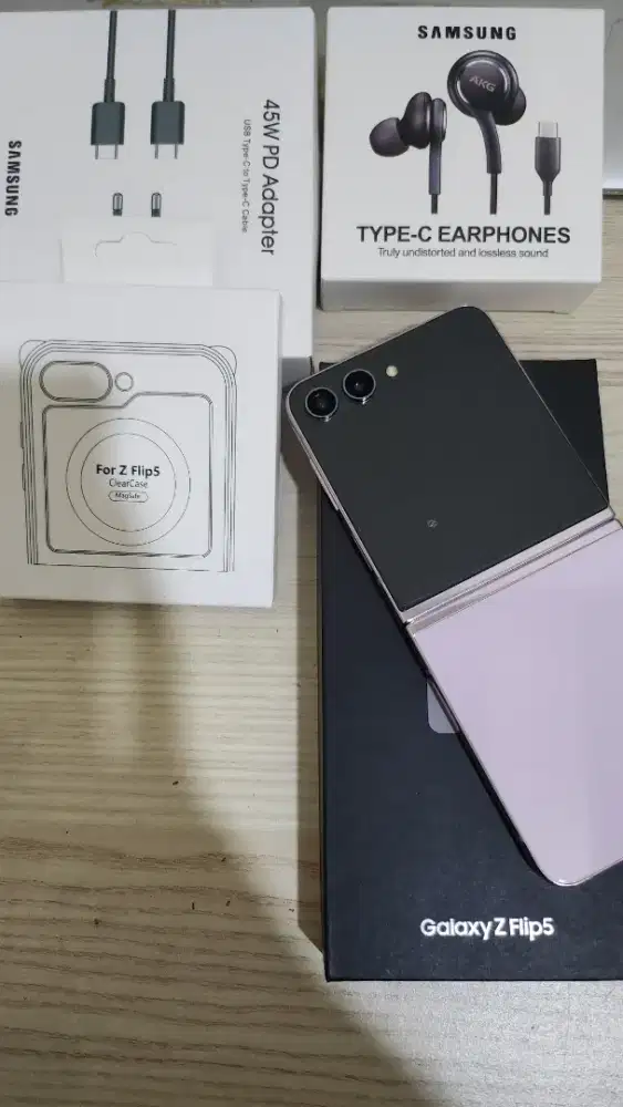 Samsung galaxy z flip 5 8/256Gb
