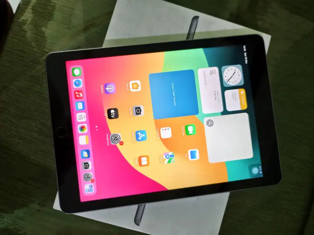 iPad gen 6 128 iBox wifi