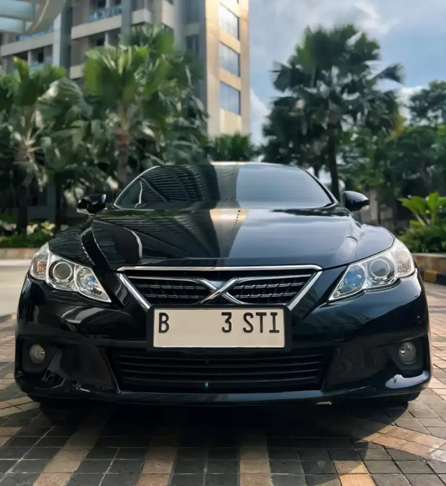 MURAH. TOYOTA MARK X 2013 camry 2012 sport 320i