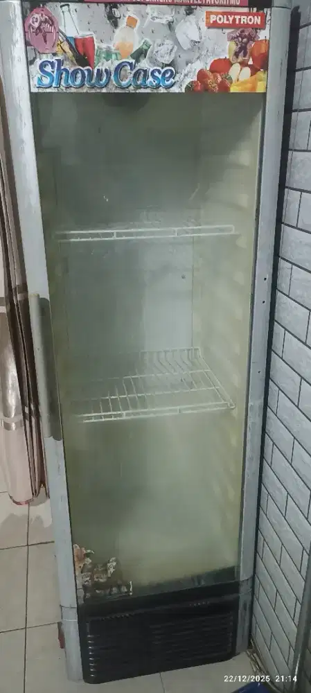 Showcase Kulkas Pendingin
