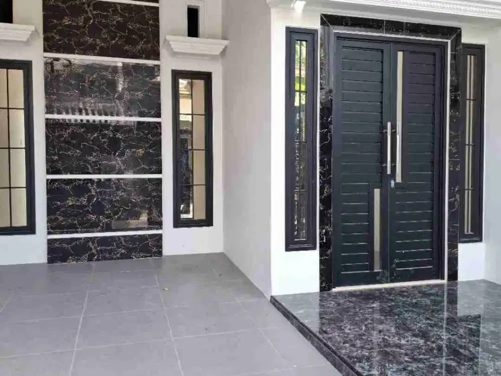 Dijual Rumah Baru Gress 2 lantai di Ploso