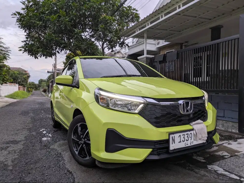 Jual Honda Brio Satya E CVT 2024 1.2 Electric Lime Matic Malang Kota