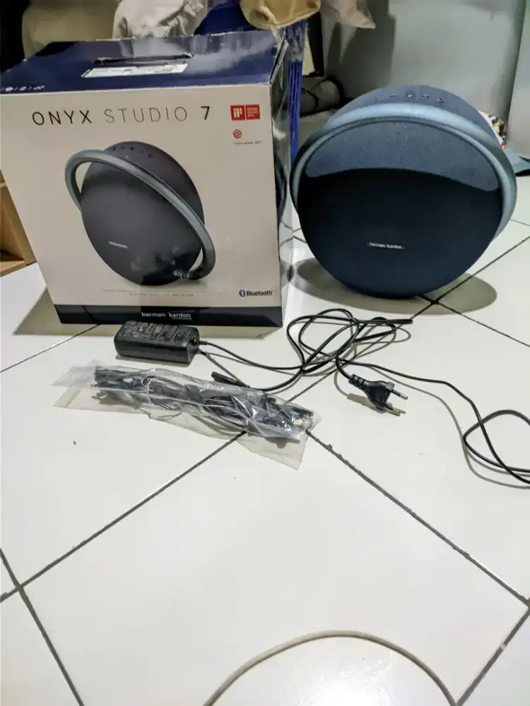 Harman kardon onix studio 7