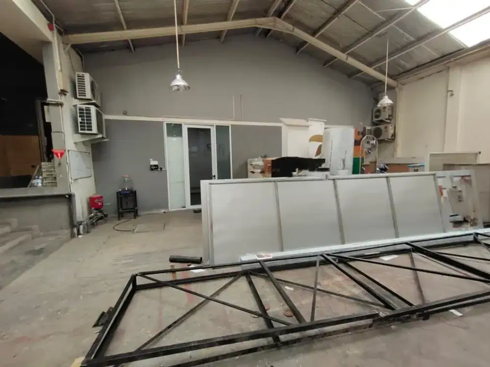 Murah Gudang dan Kantor Jl. Kopo dekat Terminal Leuwipanjang