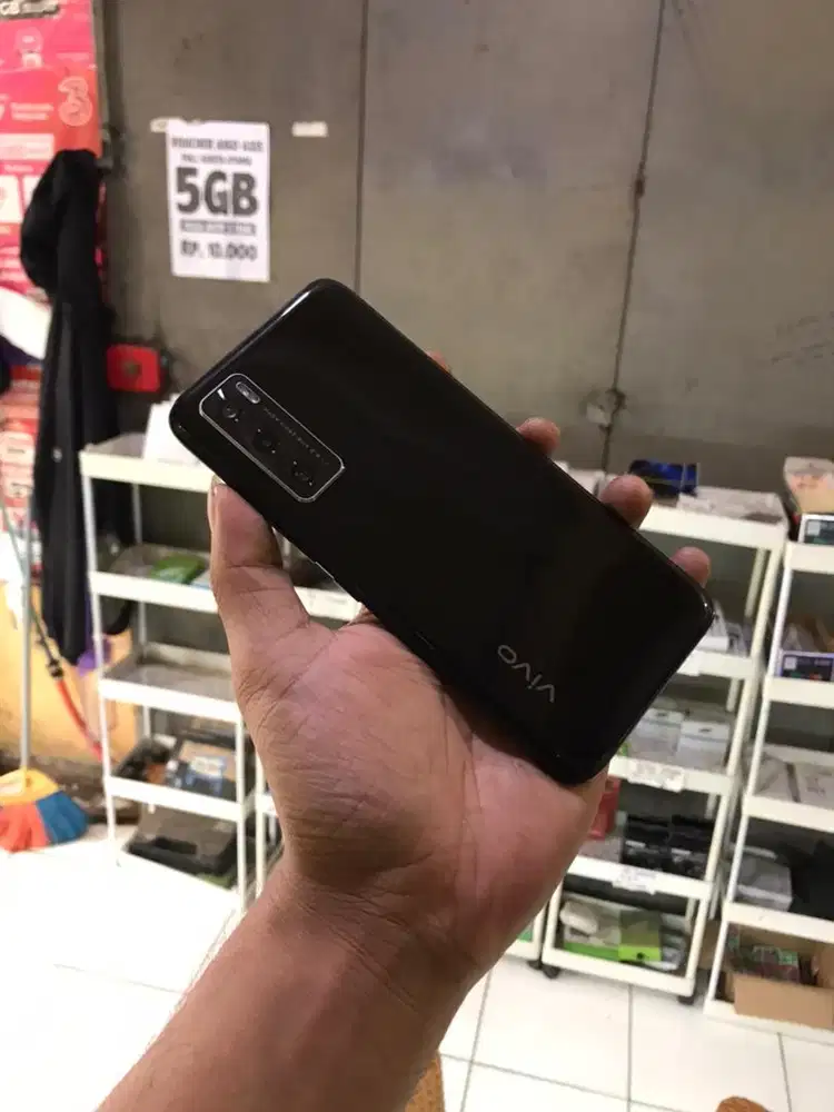 vivo V20SE 8/128 resmi