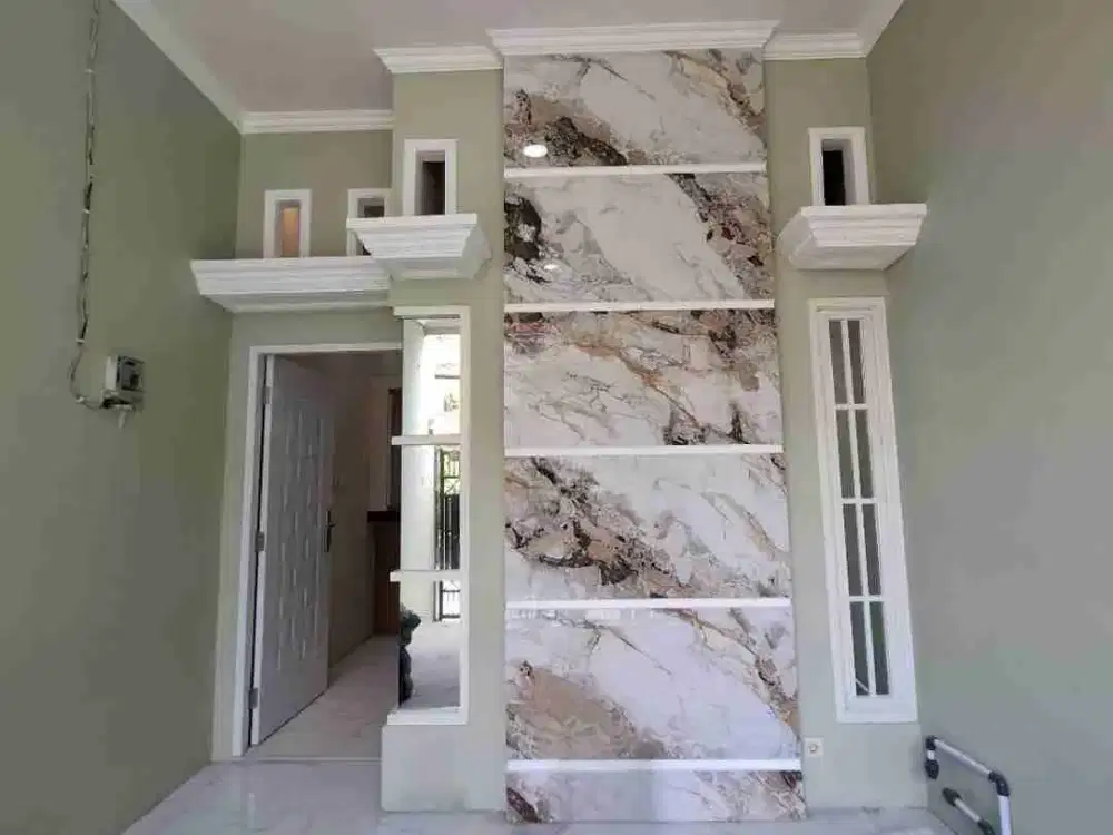 Dijual Rumah Baru Gress 2 lantai Ploso ( ada 3 unit )