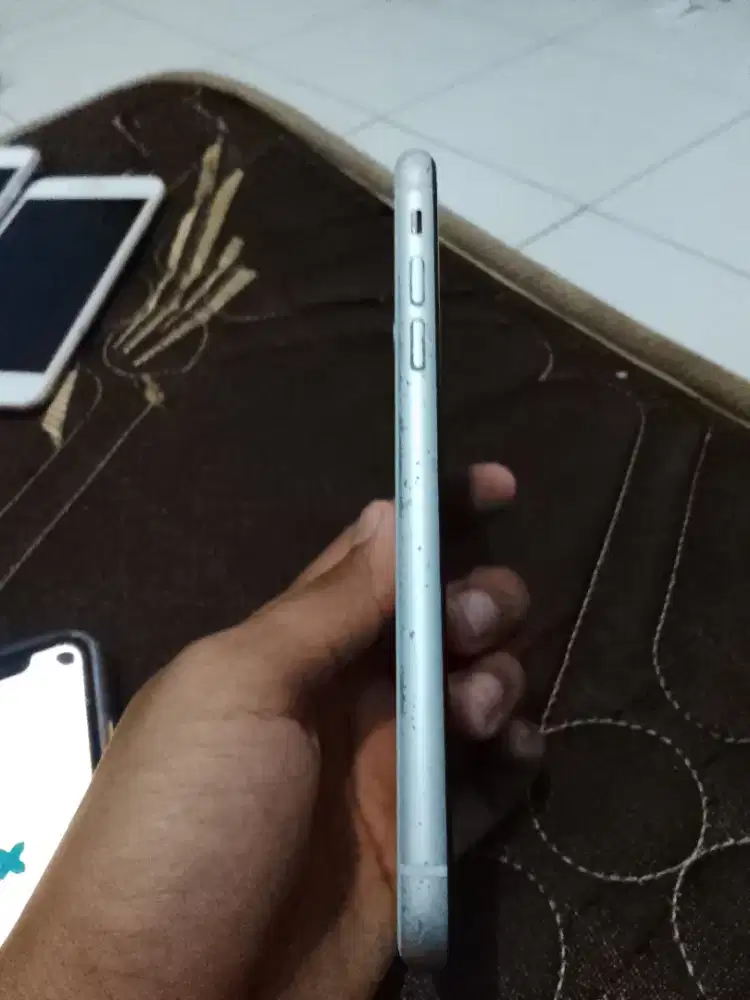 iPhone xr putih