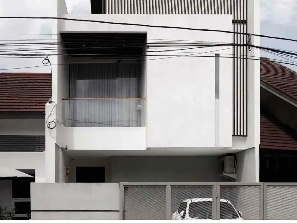 Rumah 2 lantai siap huni komplek setradago antapani kota Bandung