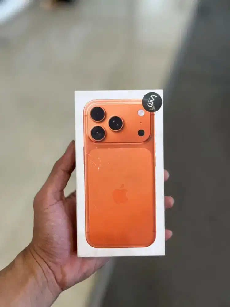 iPhone 17 pro garansi resmi iBox