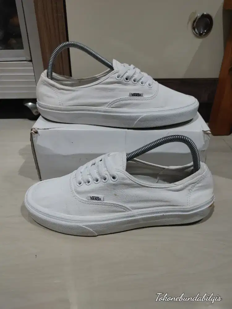 Sepatu Vans preloved size 40
