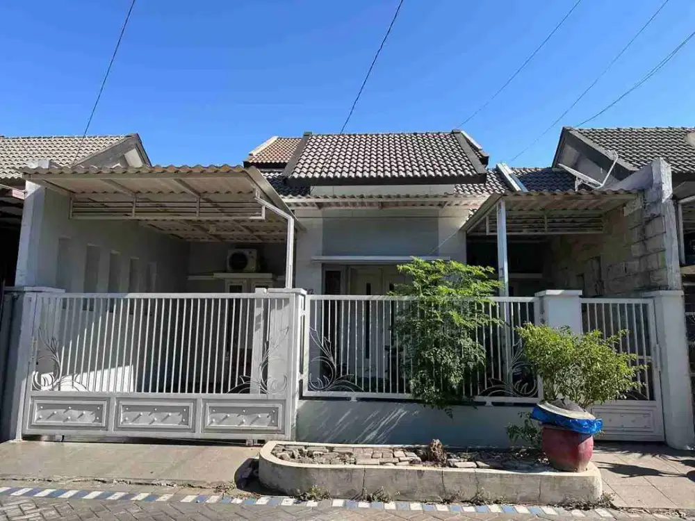 Dijual Rumah Butuh Cepat Laku di Pondok Jati Tengah Kota Sidoarjo