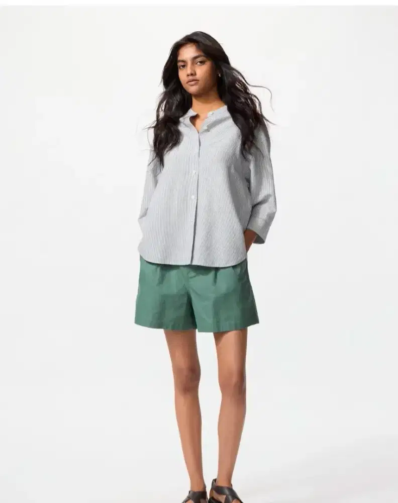 Uniqlo Kemeja Linen Blend Kerah Tegak 3/4 Garis, Ukuran S
