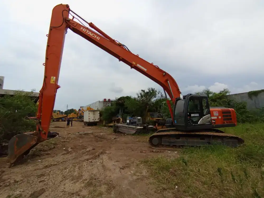 Dijual Beko Long Arm Hitachi ZX210 kelas 20 ton Harga TDP