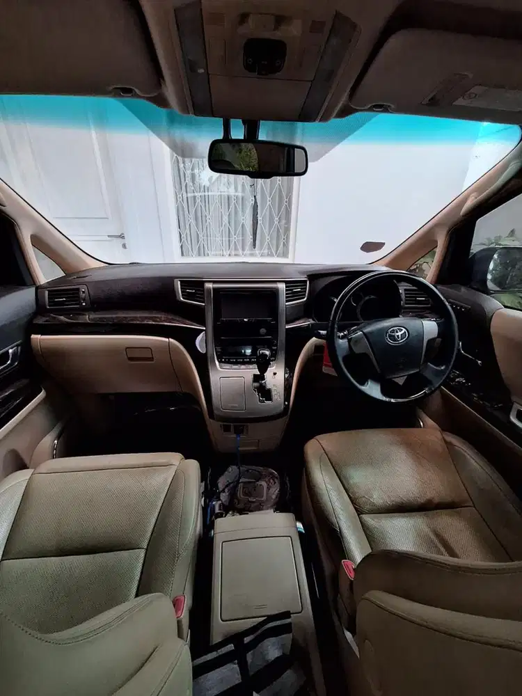 Toyota Alphard 2012 Bensin