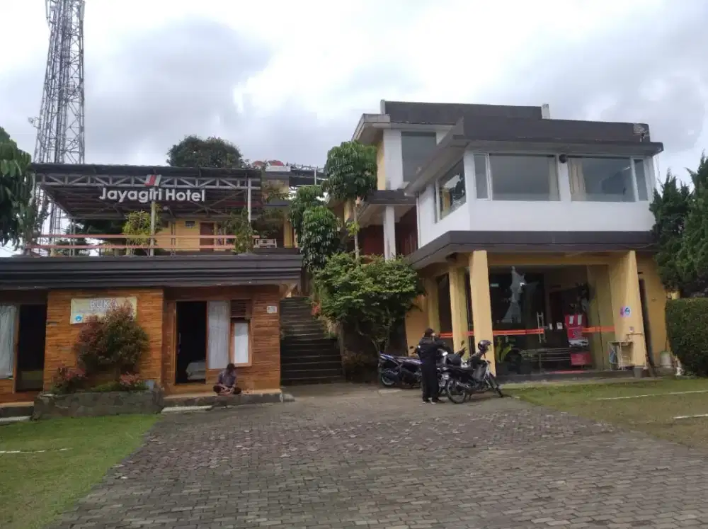 Dijual BU segera , MURAH  ! Hotel boutique & coffe shop