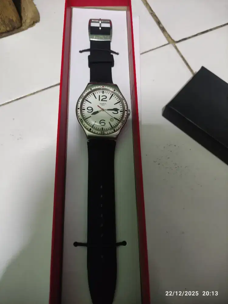 Jam tangan Swatch irony Big caterblack
