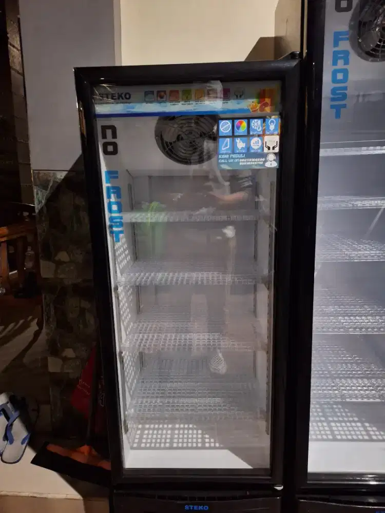 DIJUAL KULKAS (STEKO)