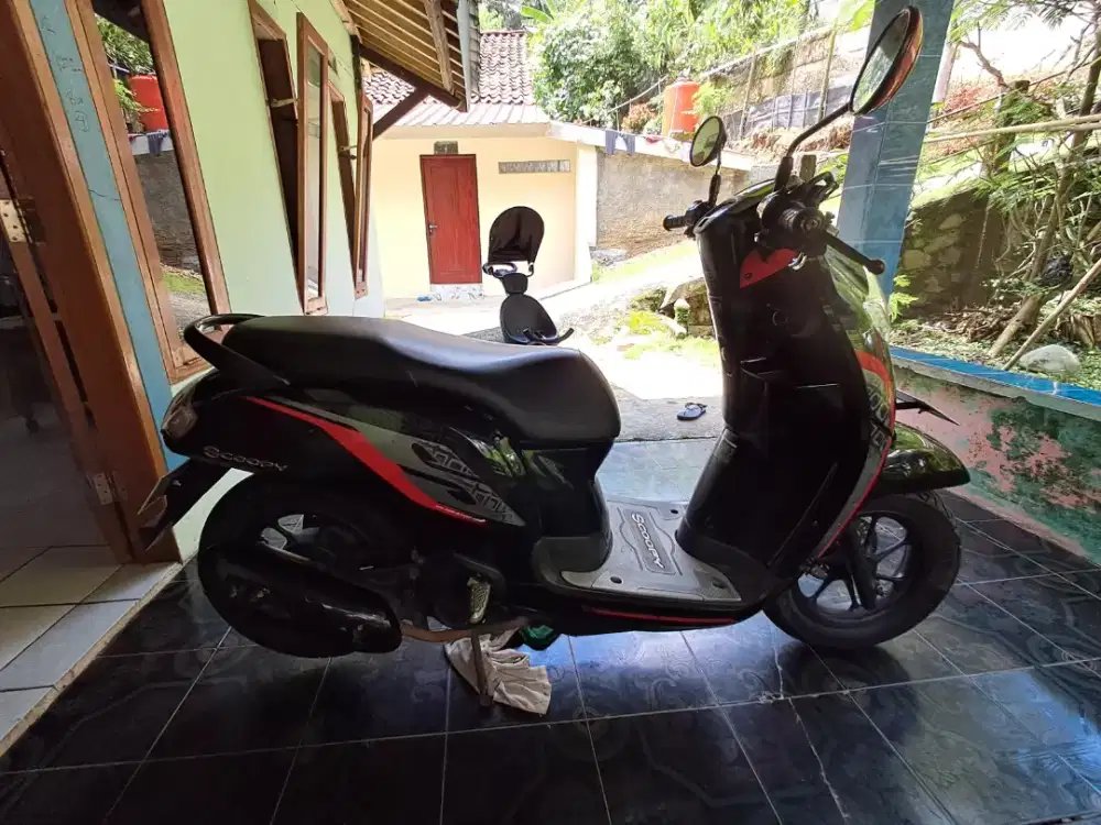 Honda Scoopy Donat tahun 2020
